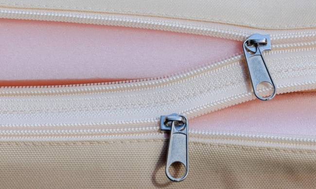 Пластиковый шезлонг Royal Family MARK антрацит (с матрасом) Пластиковый шезлонг Royal Family MARK антрацит (с матрасом)