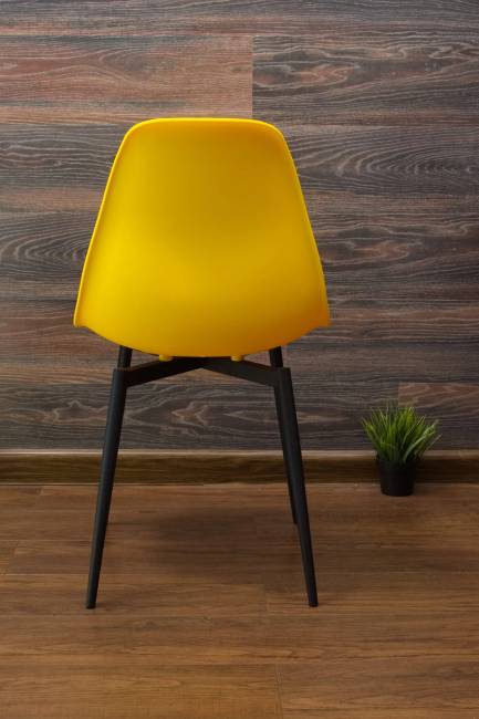 Стул Туссе чёрный /жёлтый