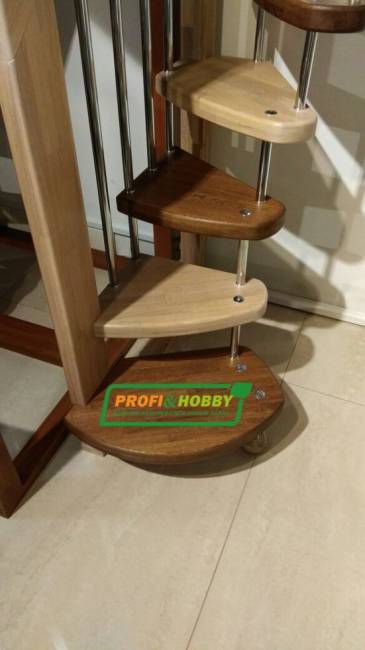 Деревянная лестница ЛВ-1.0 Деревянная лестница ЛВ-1.0