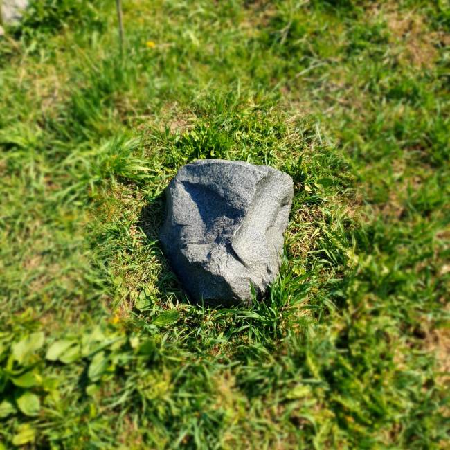 Искусственный валун "ЛЮКС", D30-1, темно-серый Искусственный валун "ЛЮКС", D30-1, темно-серый