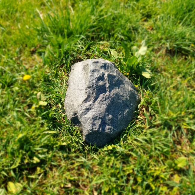 Искусственный валун "ЛЮКС", D30-2, темно-серый Искусственный валун "ЛЮКС", D30-2, темно-серый