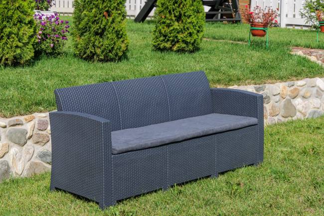 Трехместный диван LANA