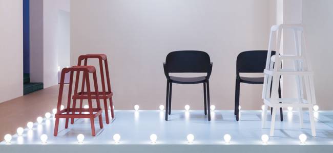 Табурет пластиковый полубарный Dome черный 430х415х650 мм