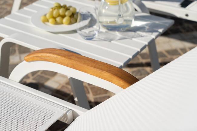 Шезлонг-лежак металлический Design 1970х710х400 мм Шезлонг-лежак металлический Design 1970х710х400 мм